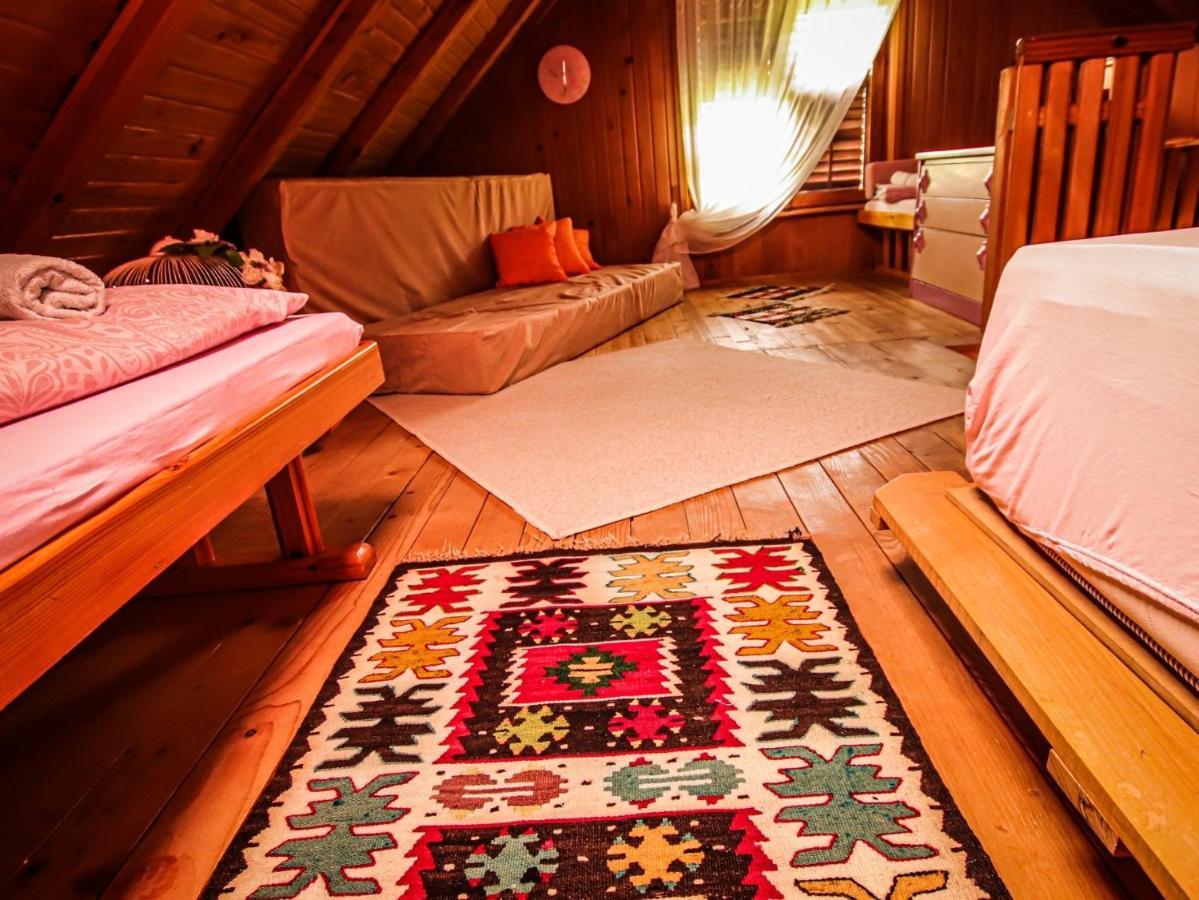 Eden Dobrenica * Bihac